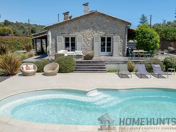 4 Bedroom Villa/House in Biot 34