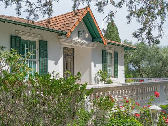 6 Bedroom Villa/House in Cannes 20
