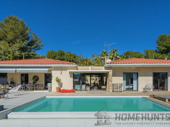 4 Bedroom Villa/House in Marignane 4