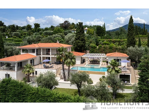 4 Bedroom Villa/House in Chateauneuf Grasse 24