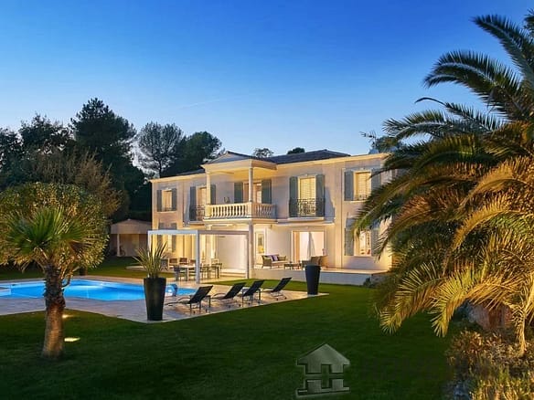 4 Bedroom Villa/House in Valbonne 20