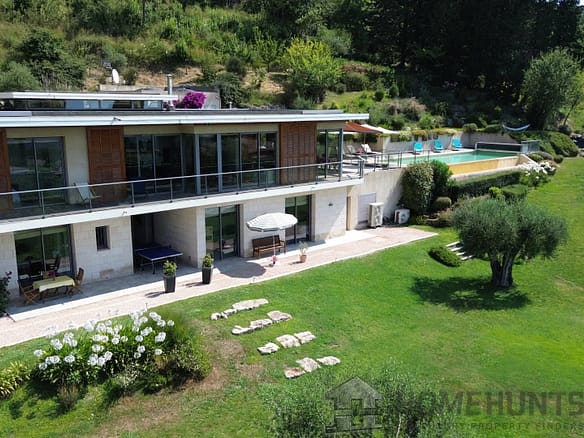 4 Bedroom Villa/House in Vence 6