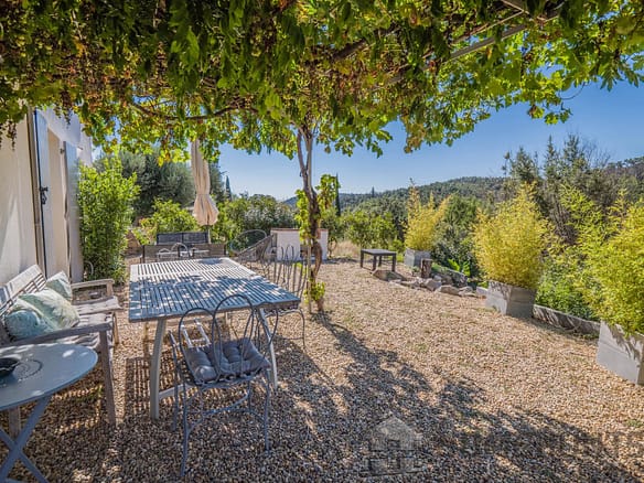 4 Bedroom Villa/House in Grimaud 2
