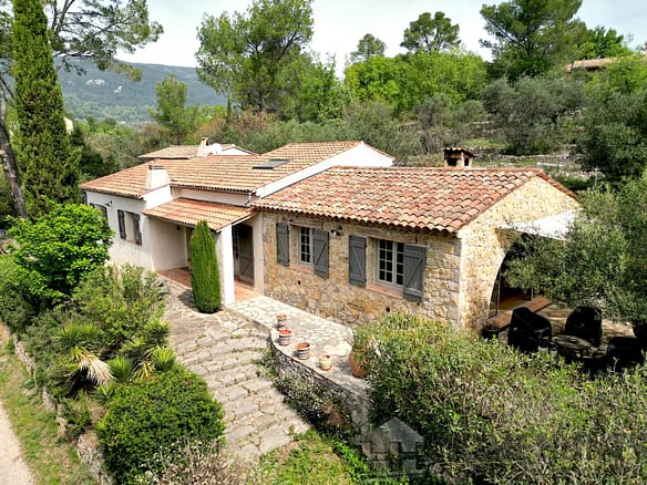 5 Bedroom Villa/House in Seillans 28