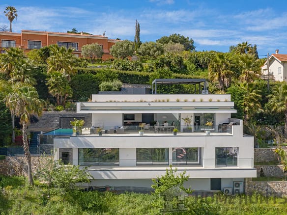 4 Bedroom Villa/House in Cannes 12