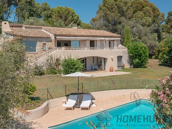 6 Bedroom Villa/House in Mougins 34