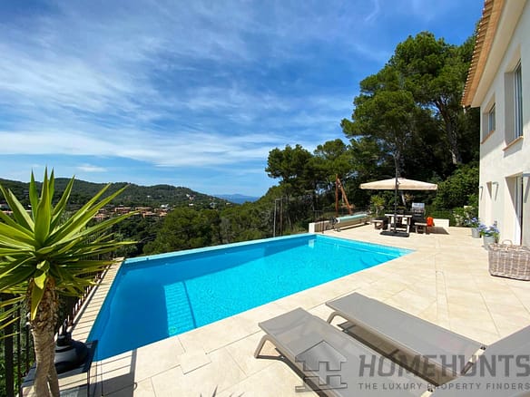 5 Bedroom Villa/House in Begur 10
