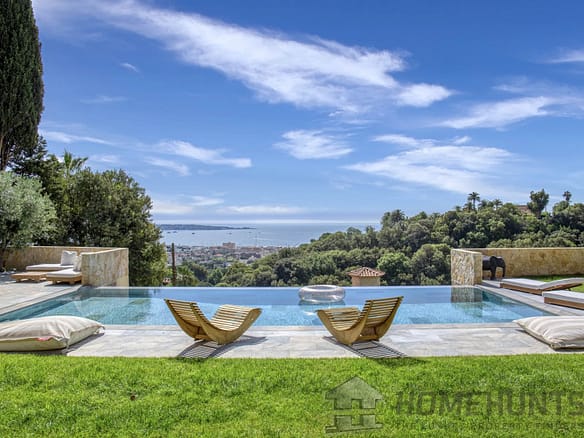 5 Bedroom Villa/House in Le Golfe Juan 22
