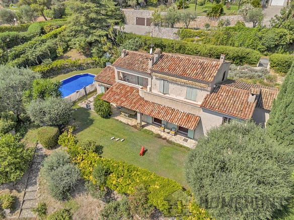 4 Bedroom Villa/House in Nice 14