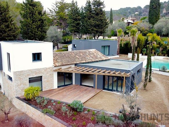 4 Bedroom Villa/House in Mougins 8
