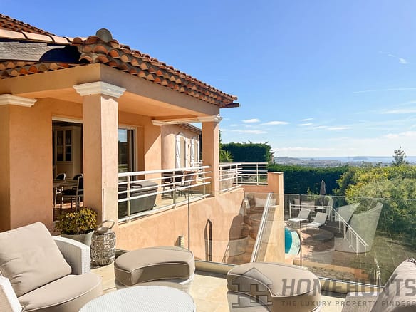 4 Bedroom Villa/House in Mandelieu La Napoule 20