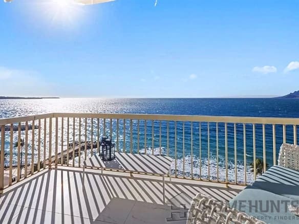 2 Bedroom Apartment in Cannes 8