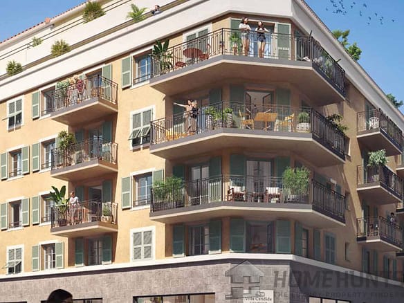 3 Bedroom Apartment in Nice - City 16