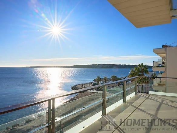 3 Bedroom Apartment in Cannes 20
