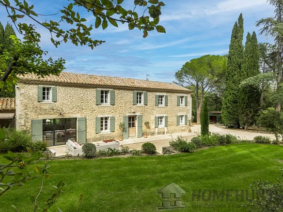 5 Bedroom Villa/House in Mas Blanc Des Alpilles 28