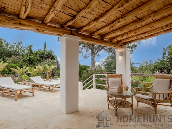 8 Bedroom Castle/Estates in Sant Antoni De Portmany 28