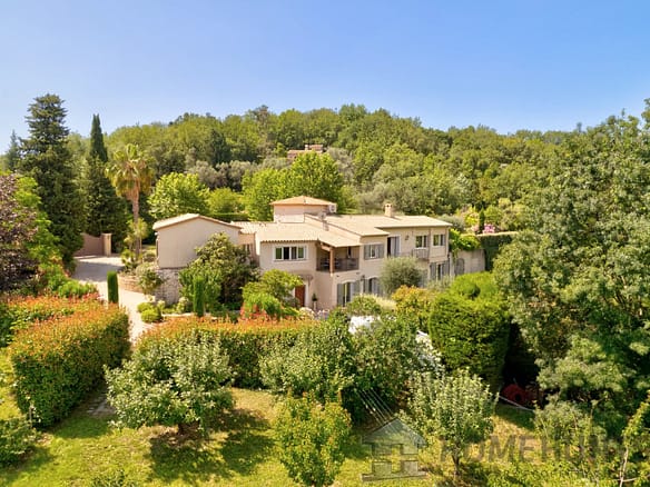 5 Bedroom Villa/House in Mougins 34
