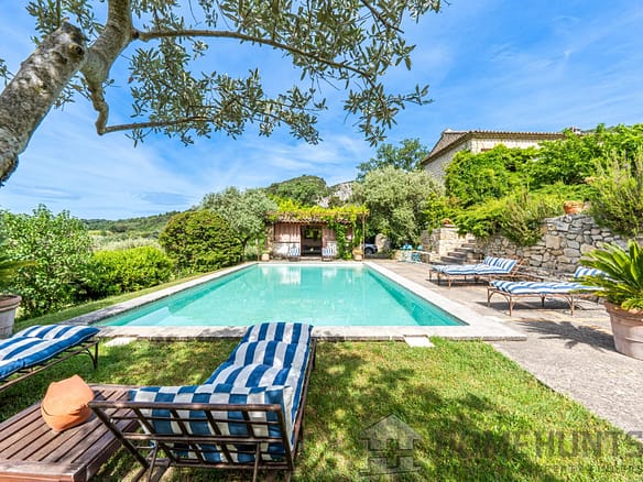 4 Bedroom Villa/House in Lourmarin 7