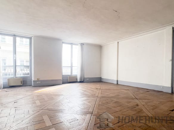 5 Bedroom Apartment in Paris 6th (Saint Germain des Prés – Luxembourg) 34