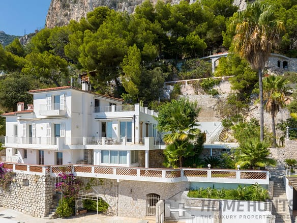 6 Bedroom Villa/House in Eze 20