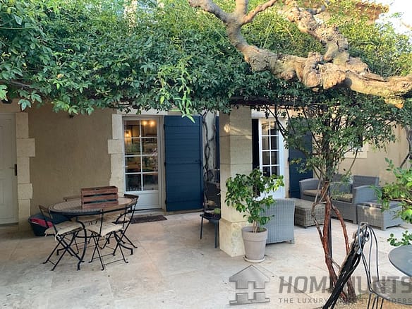 4 Bedroom Villa/House in Uzes 28