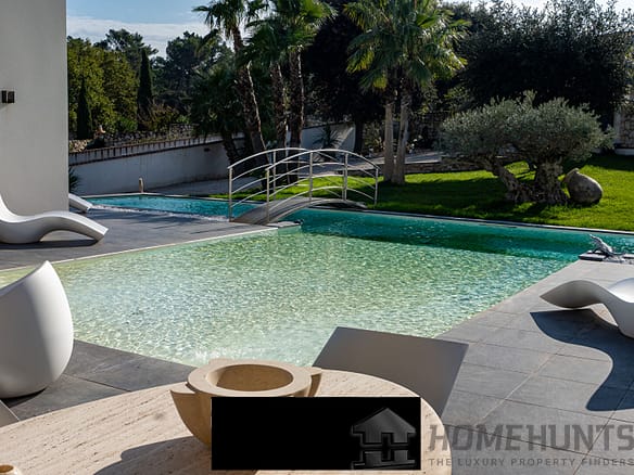 3 Bedroom Villa/House in Villeneuve Les Avignons 24
