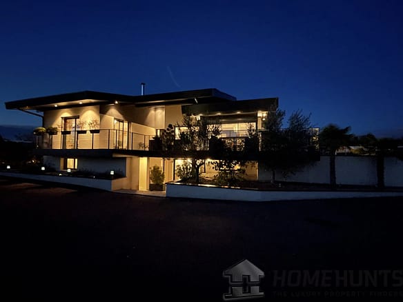 6 Bedroom Villa/House in Anthy Sur Leman 30
