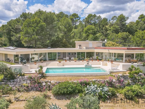 5 Bedroom Villa/House in Salernes 6