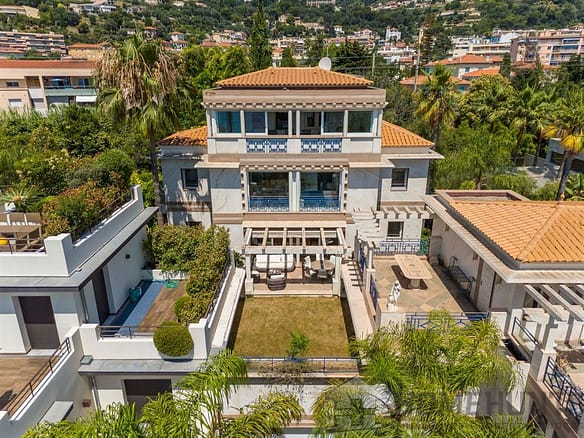 5 Bedroom Villa/House in Beaulieu Sur Mer 18