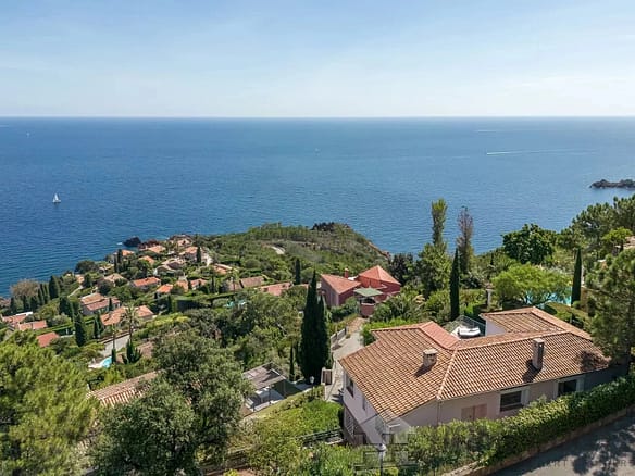 4 Bedroom Villa/House in Theoule Sur Mer 16