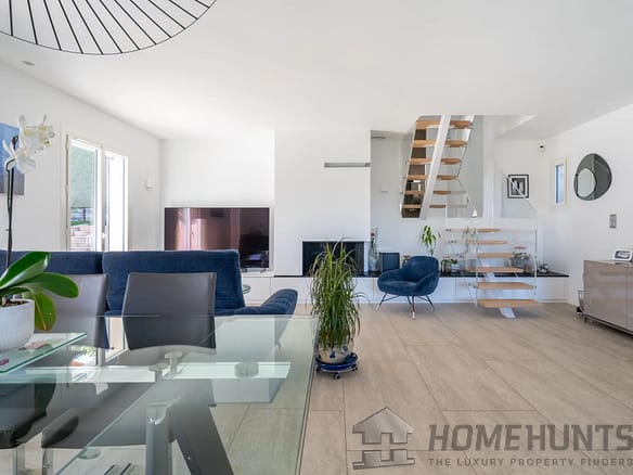 4 Bedroom Villa/House in Peypin 24