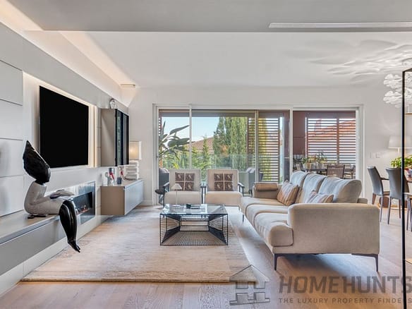 2 Bedroom Apartment in St Jean Cap Ferrat 22