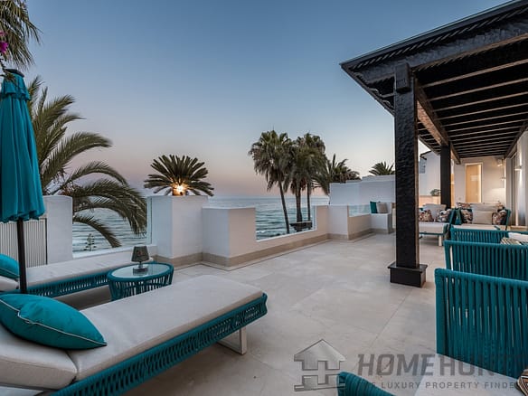 6 Bedroom Apartment in The Golden Mile 18