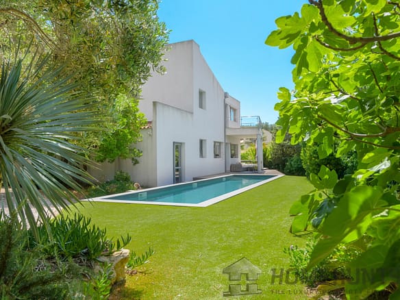 4 Bedroom Villa/House in Carry Le Rouet 9
