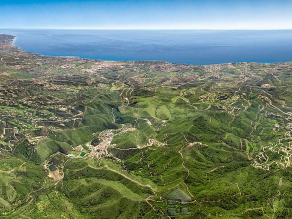 Land in Benahavís 10