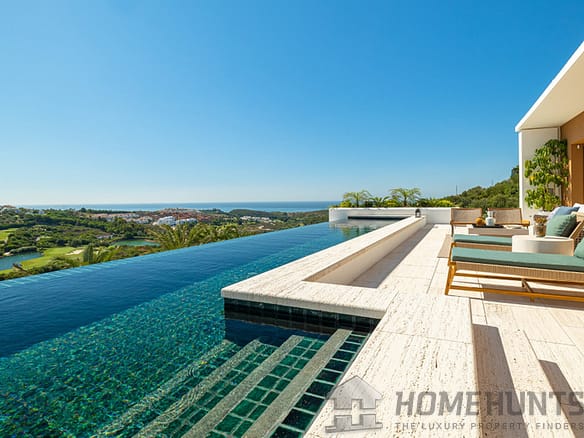 3 Bedroom Villa/House in Casares 34
