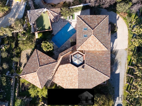 4 Bedroom Villa/House in Cuers 26