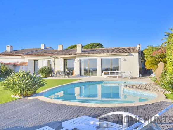 3 Bedroom Villa/House in Villeneuve Loubet 9