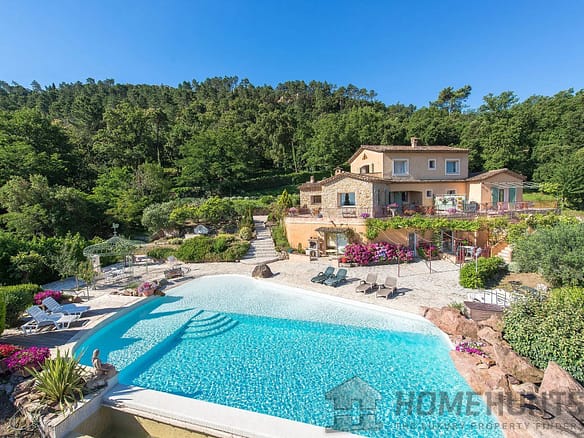 7 Bedroom Villa/House in Mandelieu La Napoule 12
