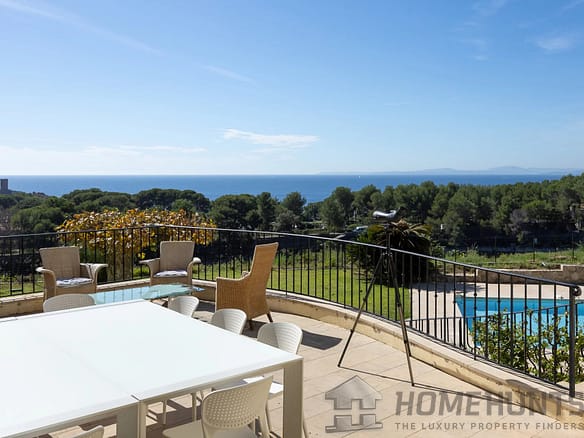 6 Bedroom Villa/House in St Raphael 22
