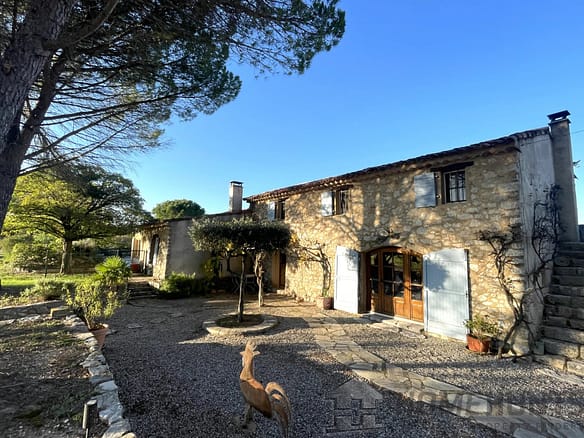 4 Bedroom Villa/House in Fox Amphoux 14