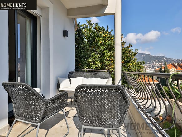 4 Bedroom Villa/House in Nice 20