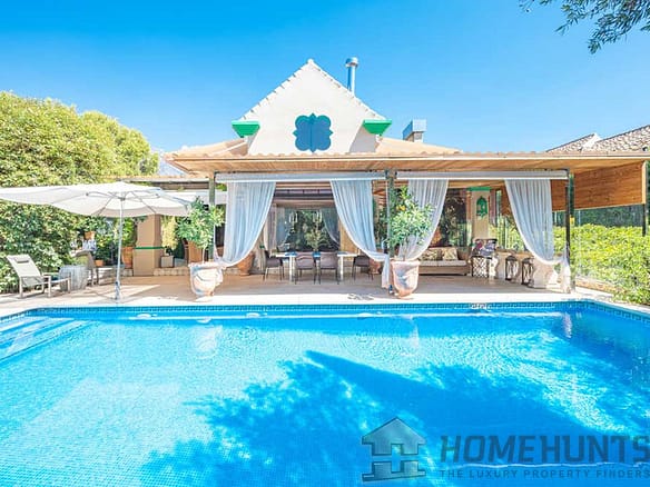 5 Bedroom Villa/House in The Golden Mile 36