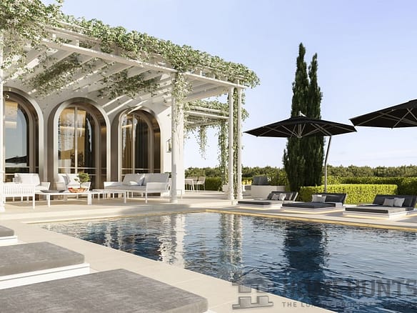 6 Bedroom Villa/House in Nueva Andalucía 36