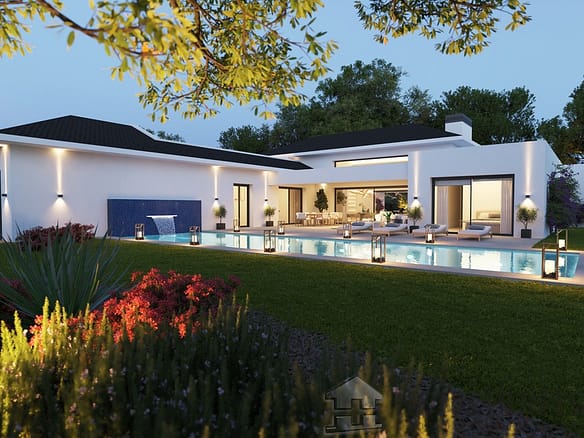 4 Bedroom Villa/House in San Roque Club 16