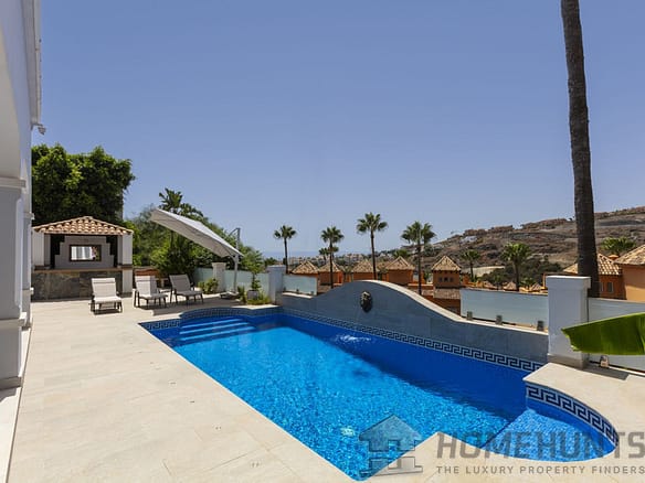 5 Bedroom Villa/House in Benahavís 6