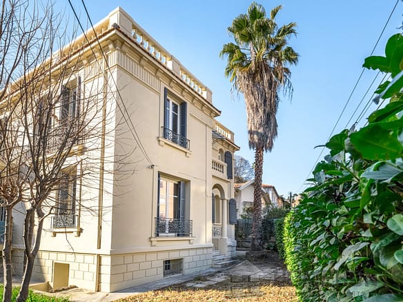 4 Bedroom Villa/House in Nice - City 24