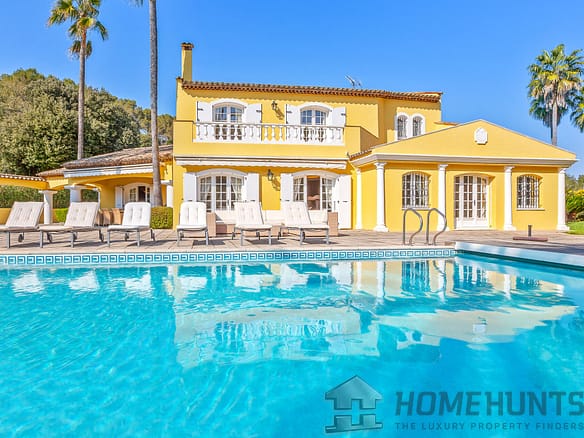 4 Bedroom Villa/House in Mougins 6