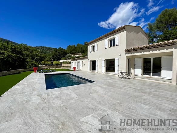 4 Bedroom Villa/House in Seillans 16