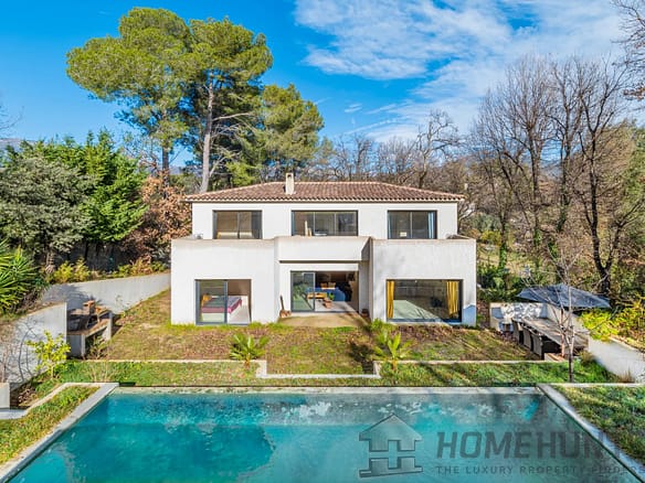 4 Bedroom Villa/House in Opio 36